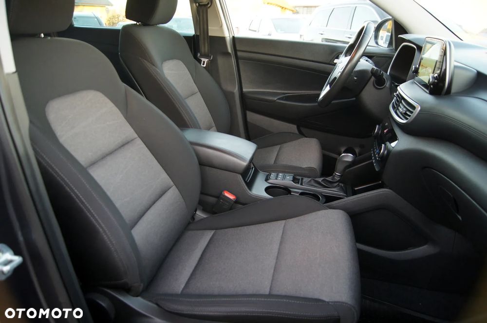 Hyundai Tucson 1.6 CRDi 48V-Hybrid 2WD DCT Select - 12