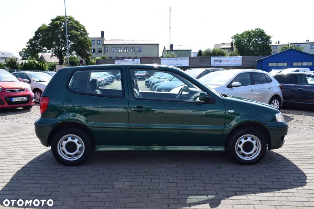 Volkswagen Polo - 2