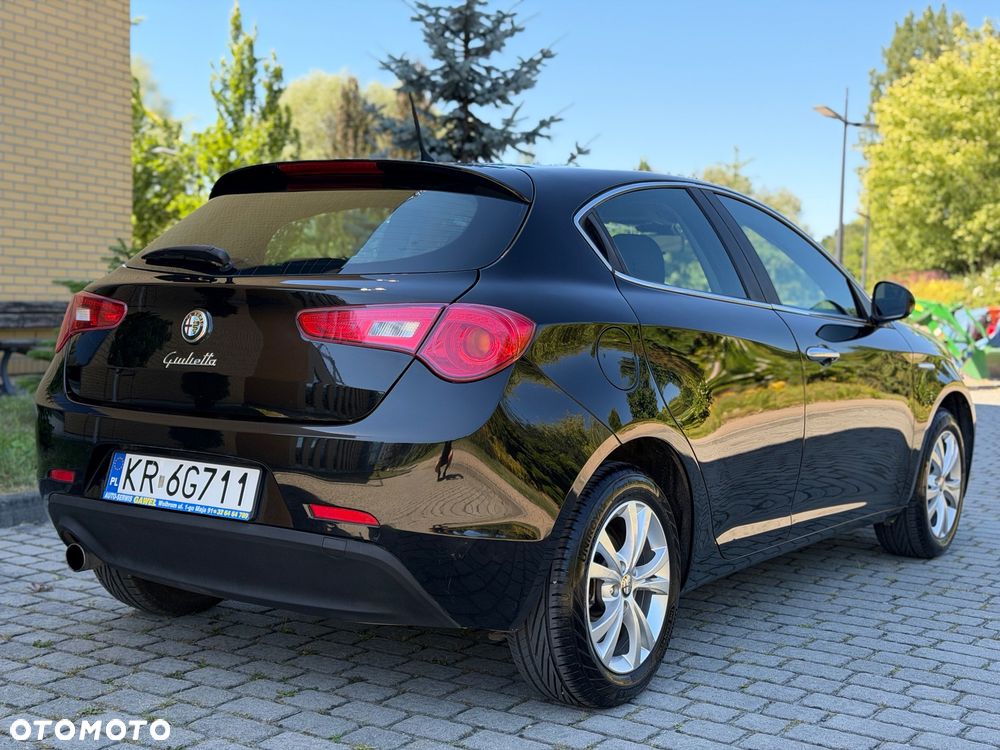 Alfa Romeo Giulietta 1.4 TB Distinctive - 4