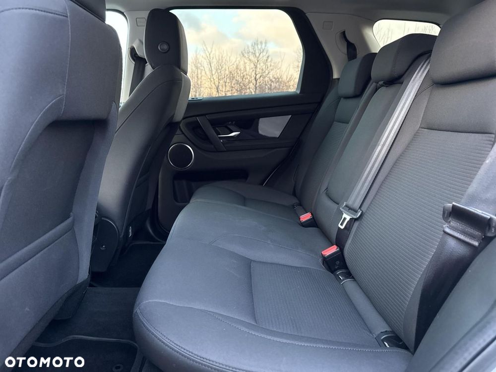 Land Rover Discovery Sport - 13