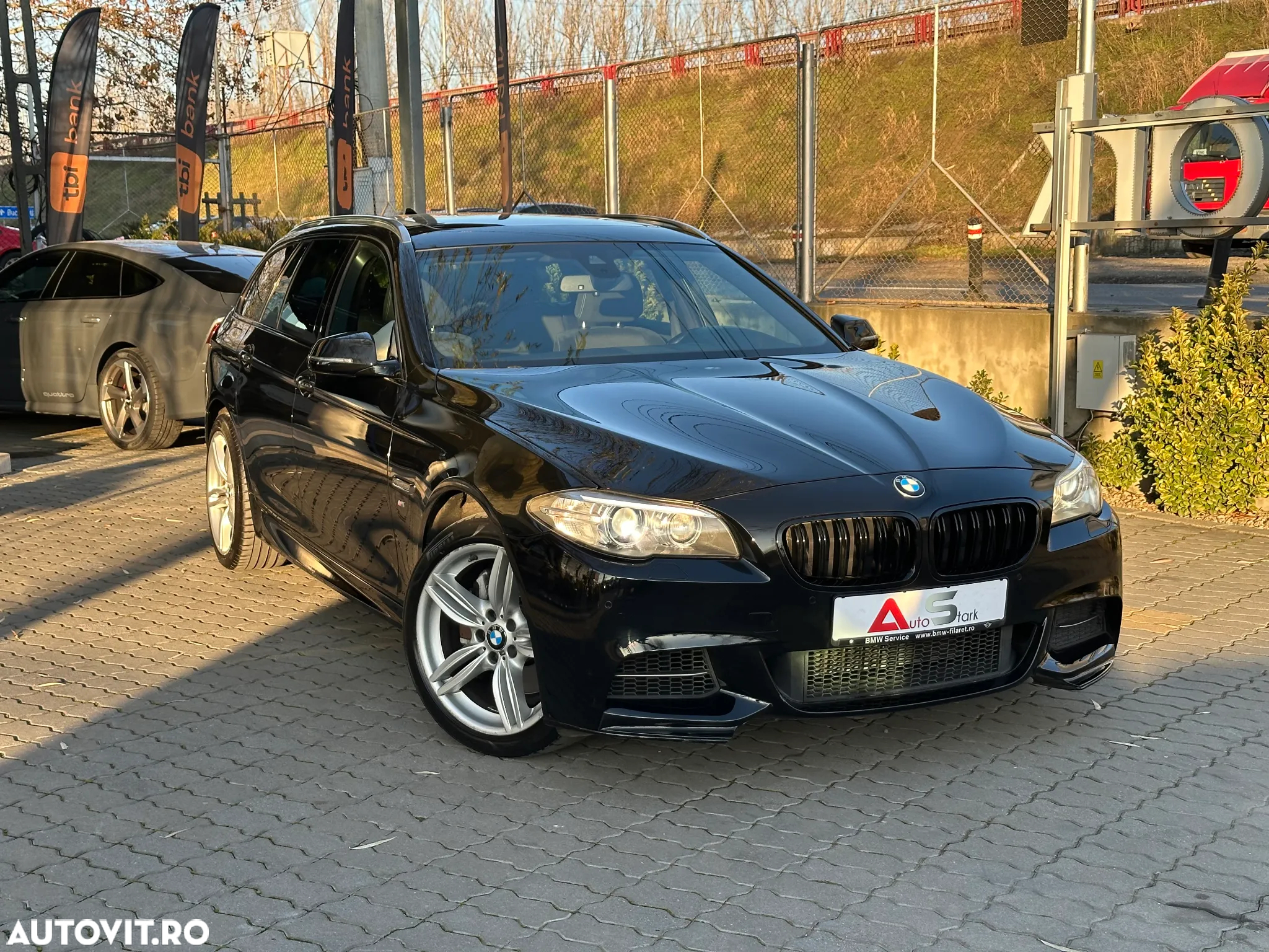 BMW Seria 5 535d xDrive Touring Sport-Aut. - 3