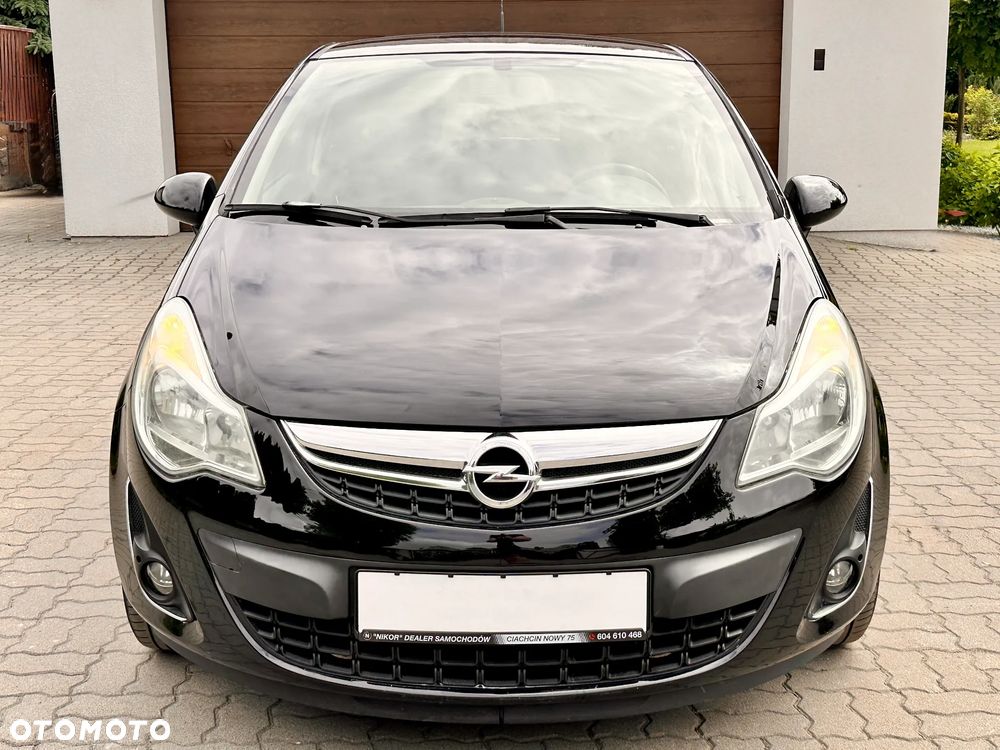 Opel Corsa 1.2 16V Cosmo - 9