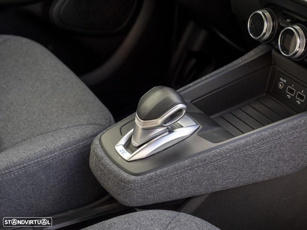 Renault Zoe (c/ Bateria) EV50 110hp Evolution - 19