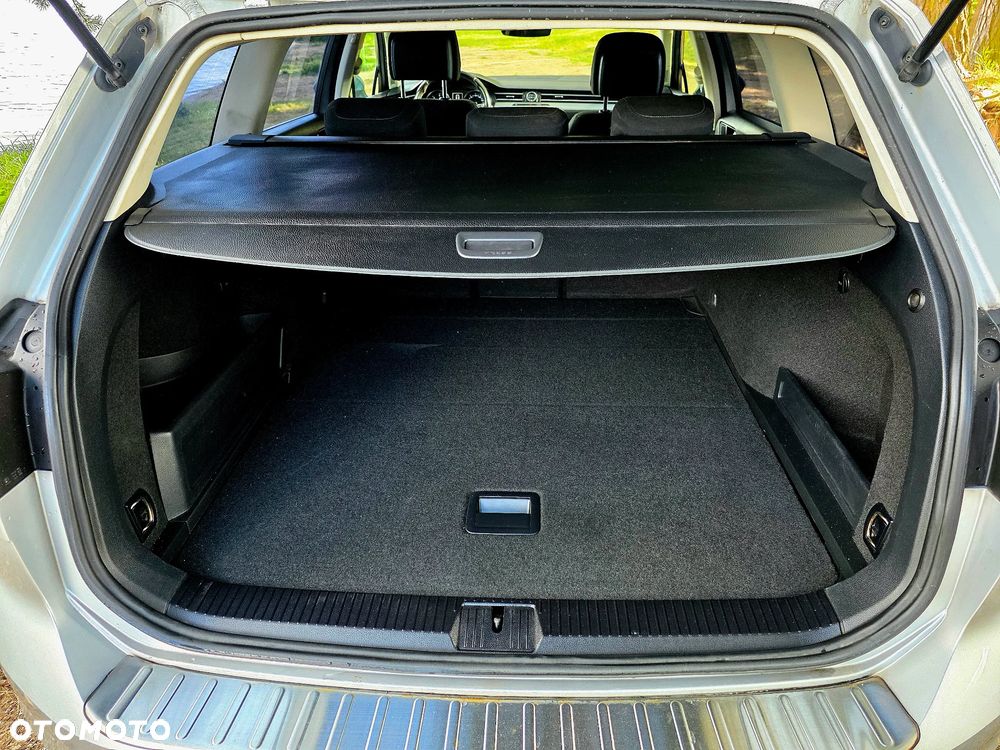 Volkswagen Passat 2.0 TDI BMT Comfortline - 14