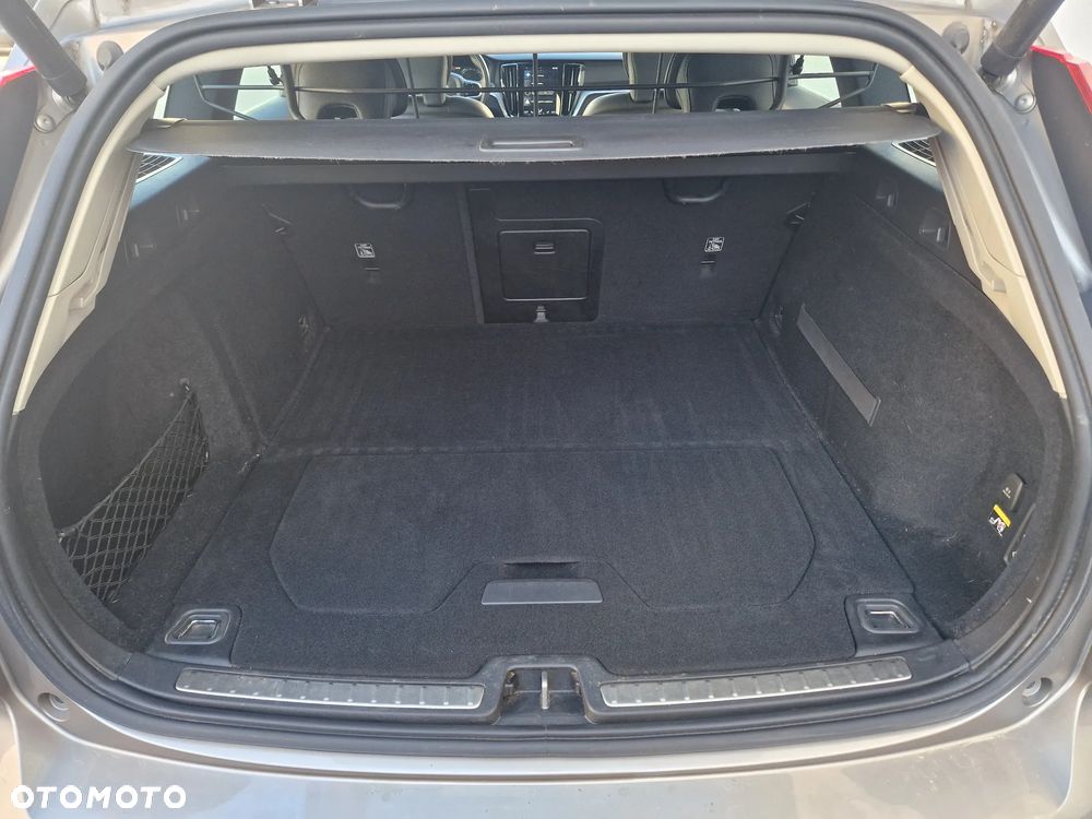 Volvo V60 D4 Geartronic Inscription - 25