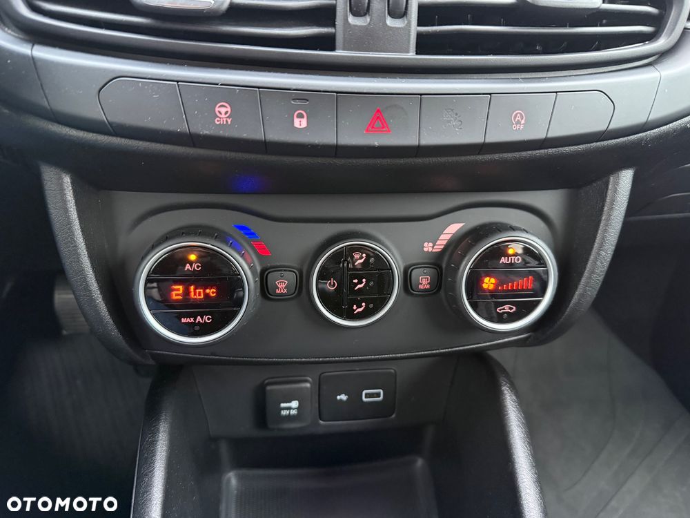 Fiat Tipo 1.4 T-Jet 16v Lounge EU6 - 14