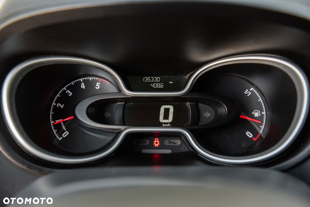 Opel Vivaro - 15