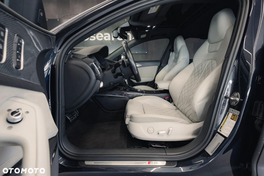 Audi S6 Limousine - 14