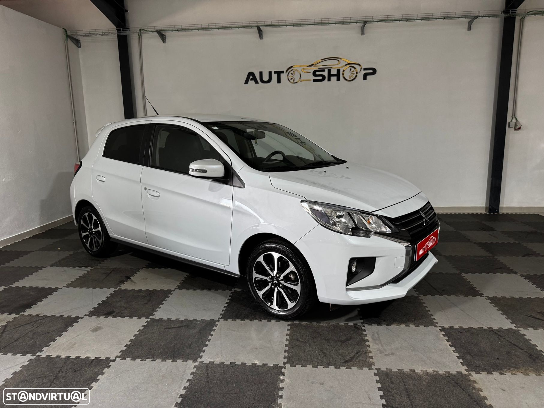 Mitsubishi Space Star 1.2 Intense Connect Edition - 6