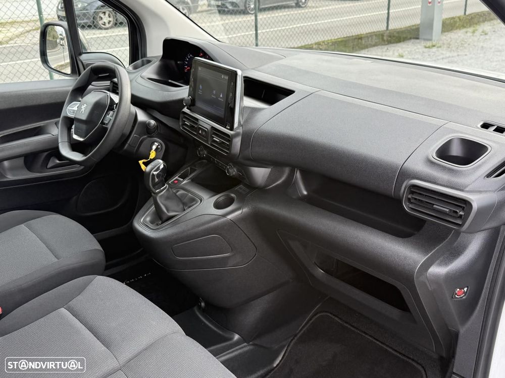 Peugeot Partner 1.5 Blue-HDI Premiun 3Lug IVA Dedutivel Ecrã - 33