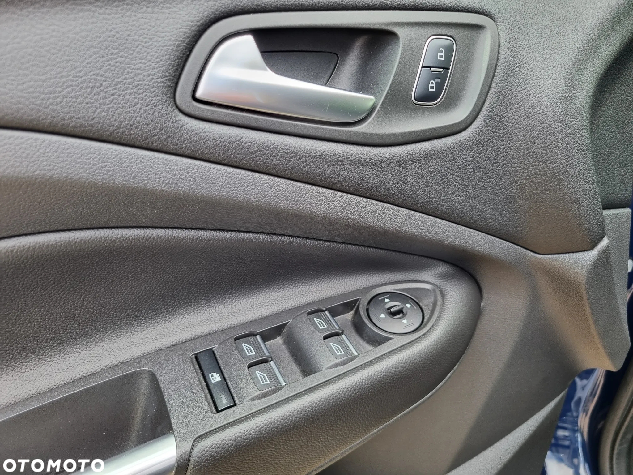 Ford Kuga 1.5 EcoBoost 2x4 Trend - 9