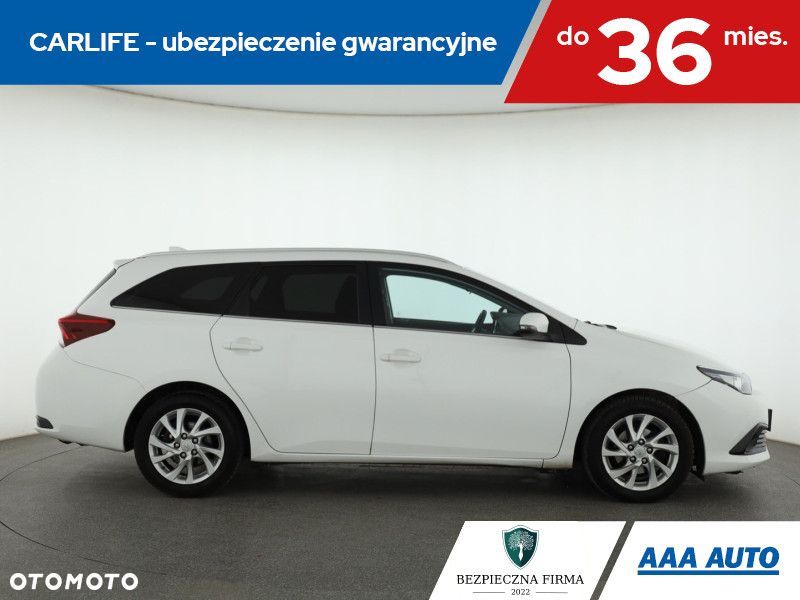 Toyota Auris - 8