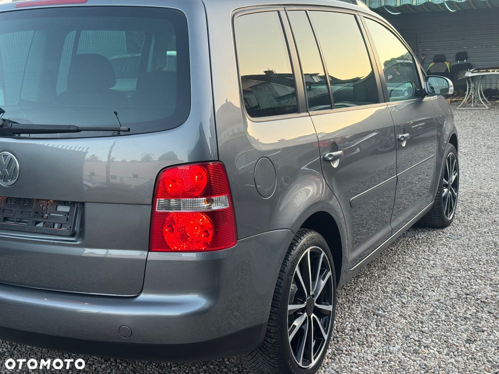 Volkswagen Touran 1.6 FSI Goal - 7