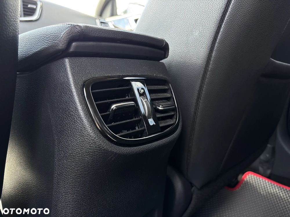 Kia XCeed 1.5 T-GDI L DCT - 21