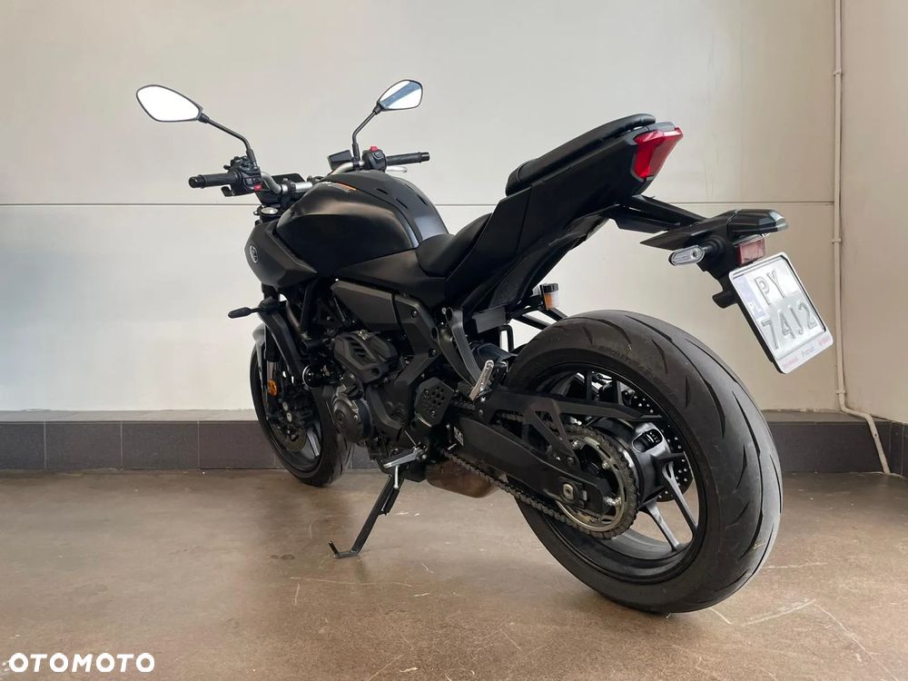 Yamaha MT - 4