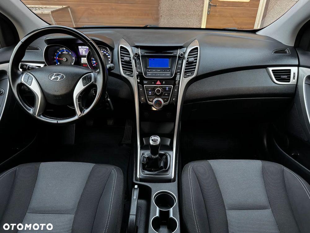 Hyundai i30 1.6 CRDi Comfort - 14