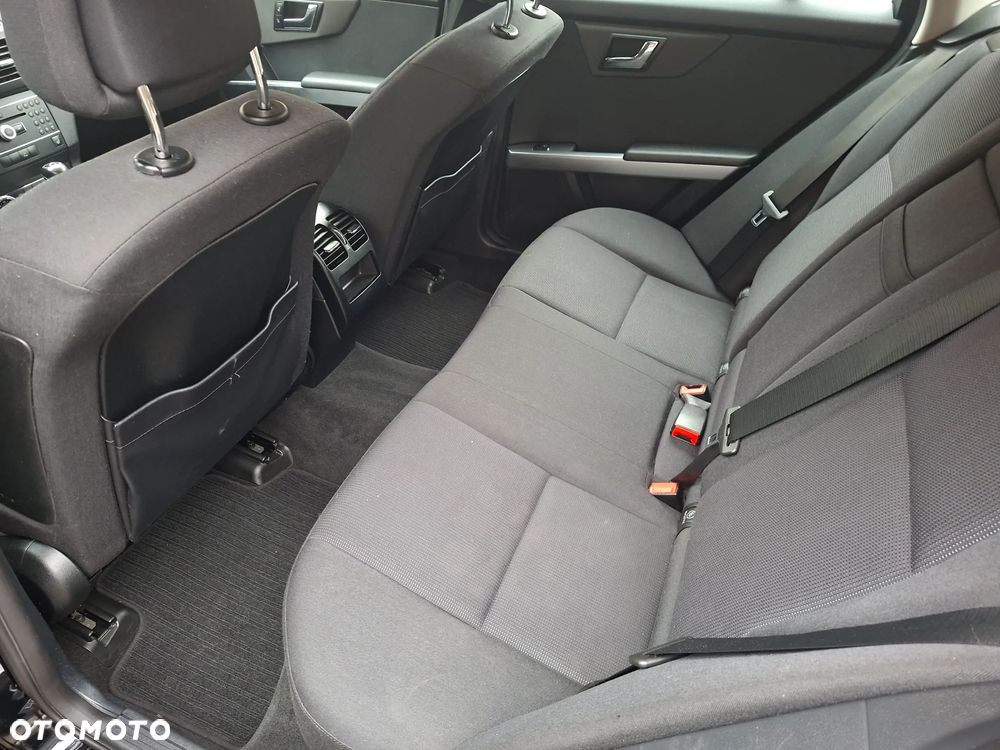 Mercedes-Benz GLK 220 CDI DPF 4Matic BlueEFFICIENCY 7G-TRONIC - 18