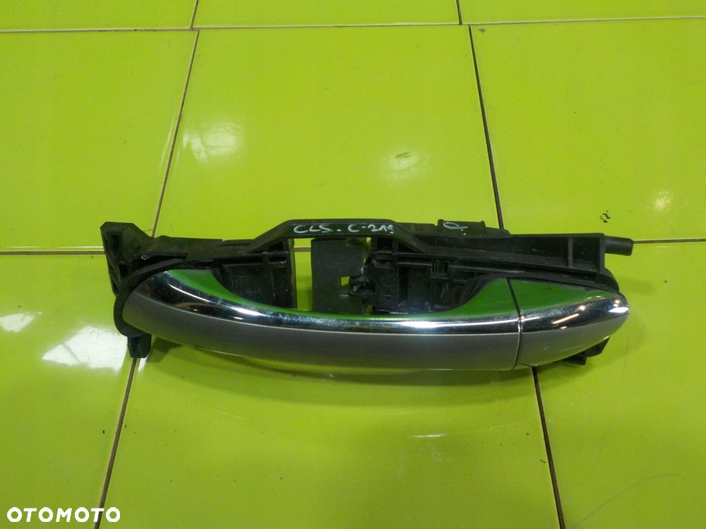 MERCEDES CLS C219 AUT 06r klamka zewnetrzna lewa przod - 6