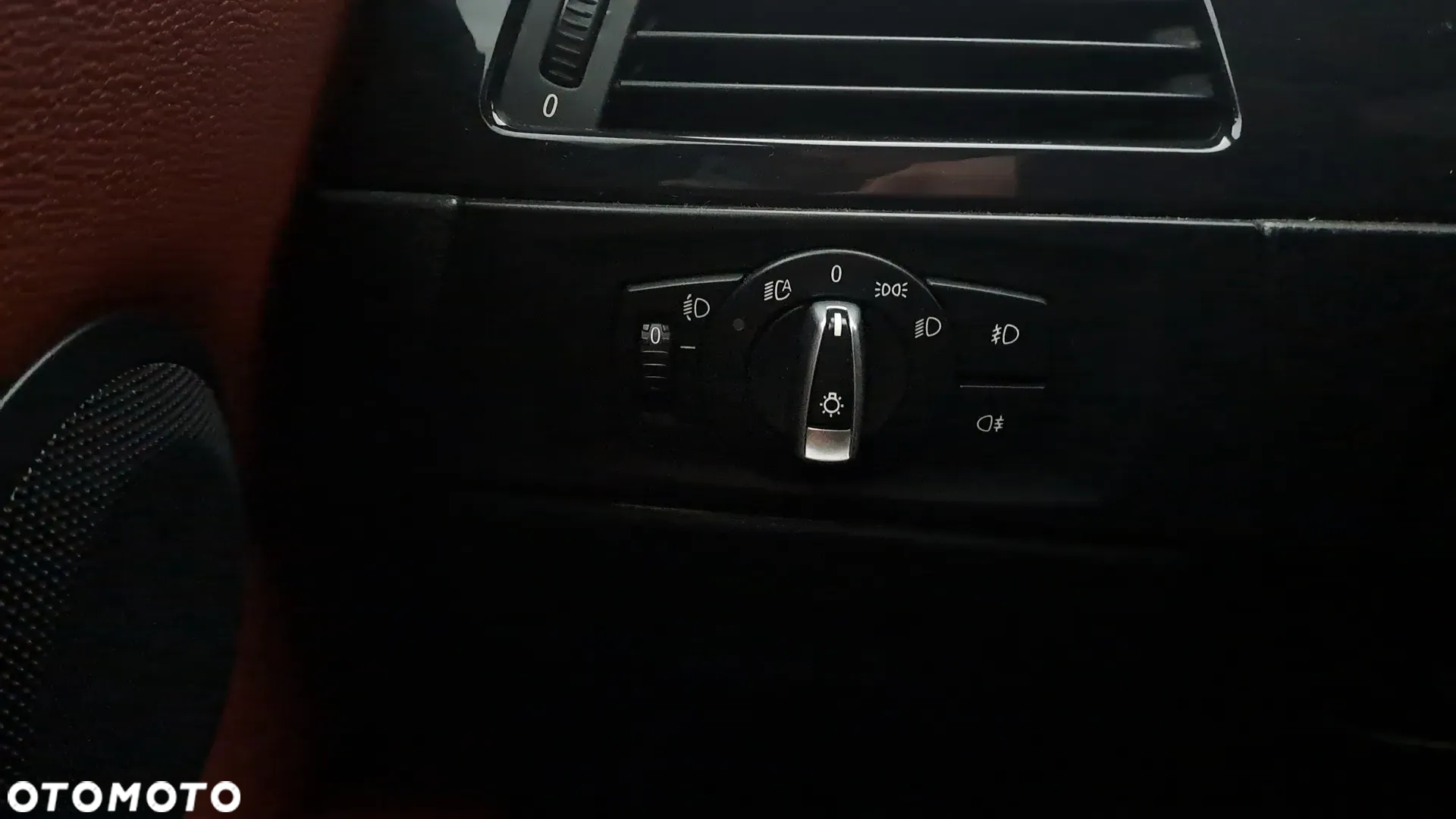 BMW Seria 3 318d Touring - 17