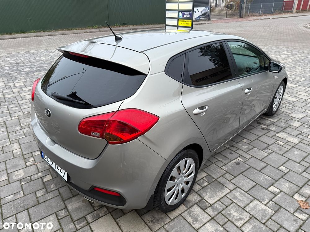Kia Ceed 1.4 L - 4
