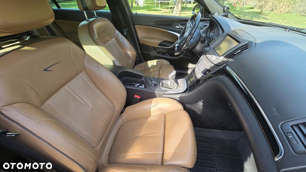 Opel Insignia - 19