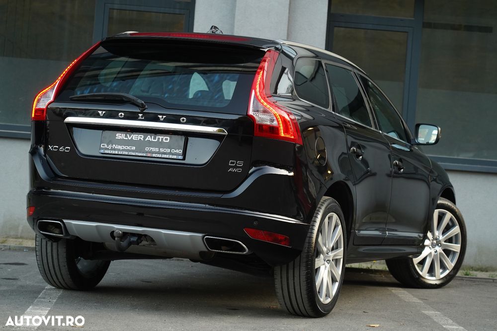 Volvo XC 60 D5 AWD Geartronic Summum - 19