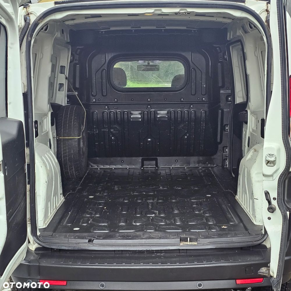 Fiat Doblo - 12