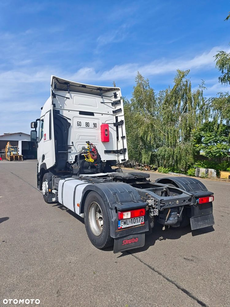 Renault T - 5