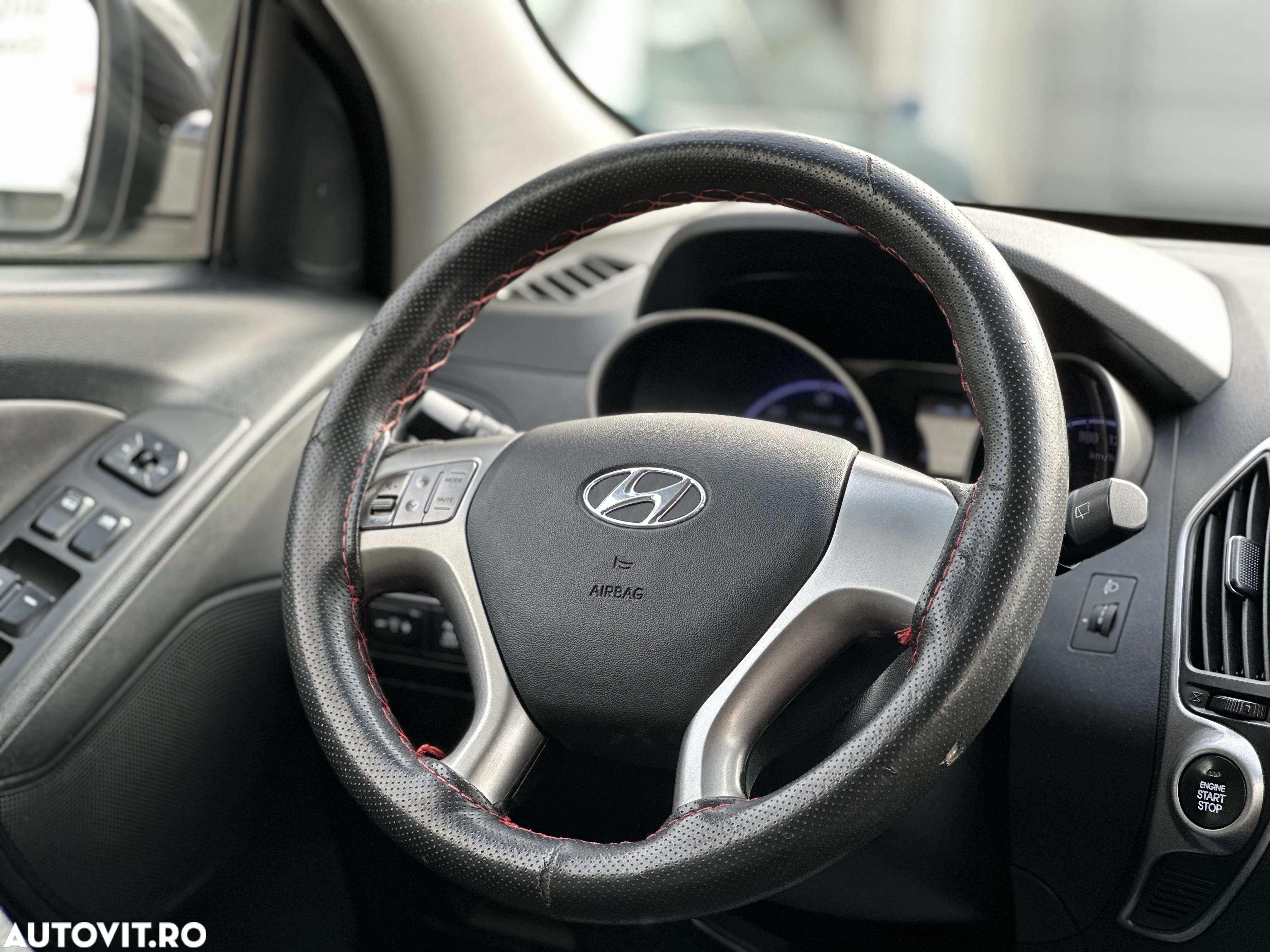 Hyundai ix35 2.0 CRDI High 4WD GLS Aut. Premium - 6