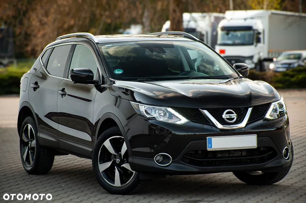Nissan Qashqai - 1