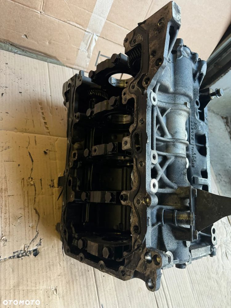 Silnik blok silnika dół BMW X1 E84 Lift 2.0D F10 F20 F30 N47D20C - 7
