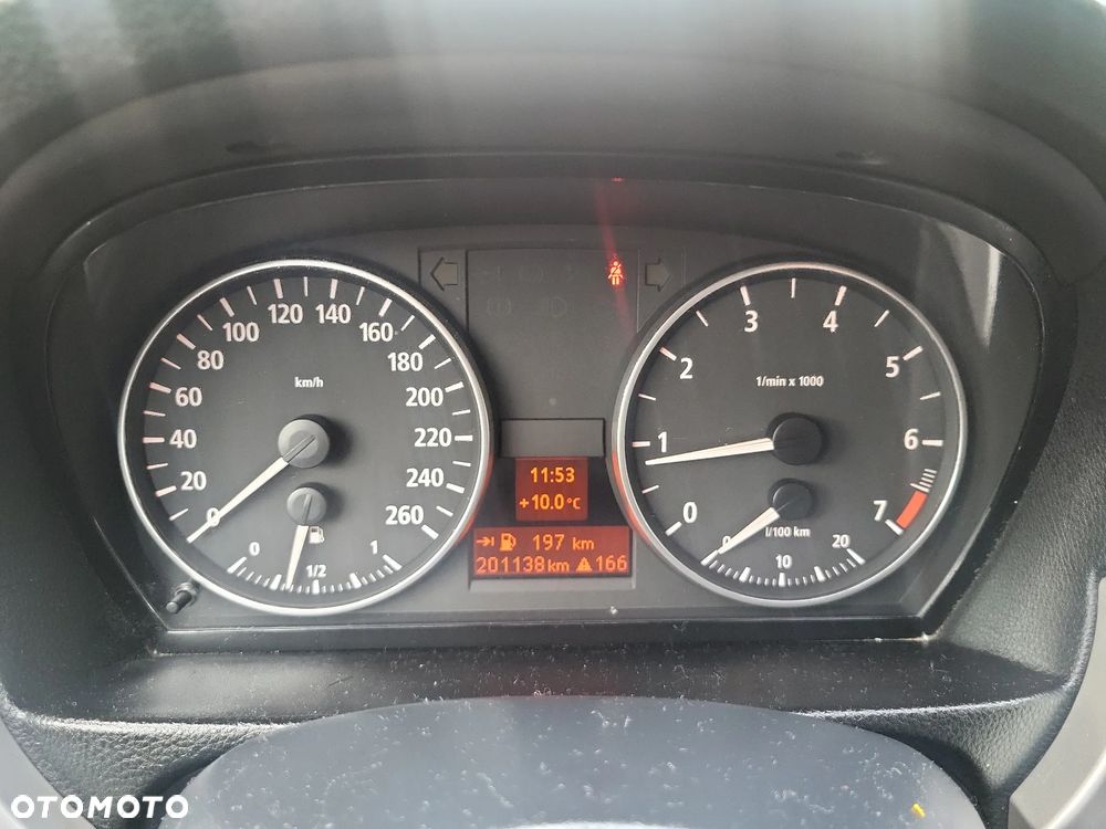 BMW Seria 3 - 36