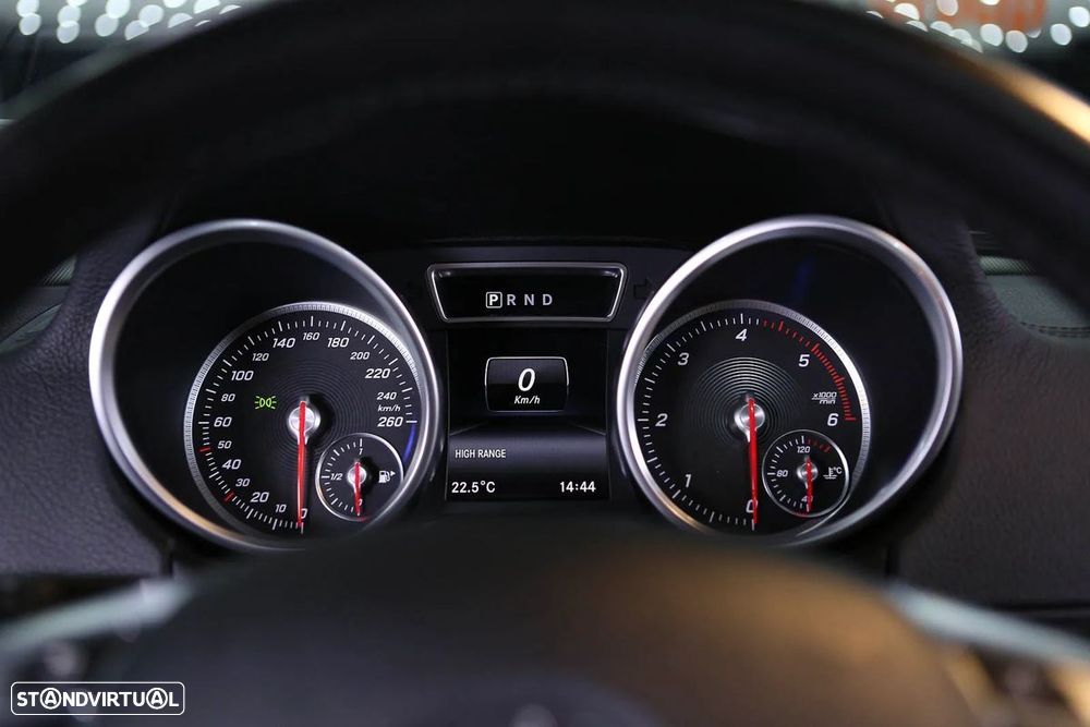 Mercedes-Benz G 350 d - 15