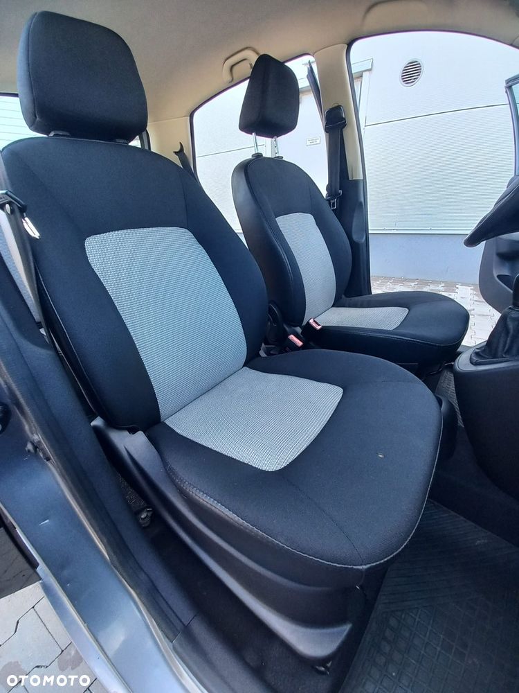 Hyundai i10 - 28