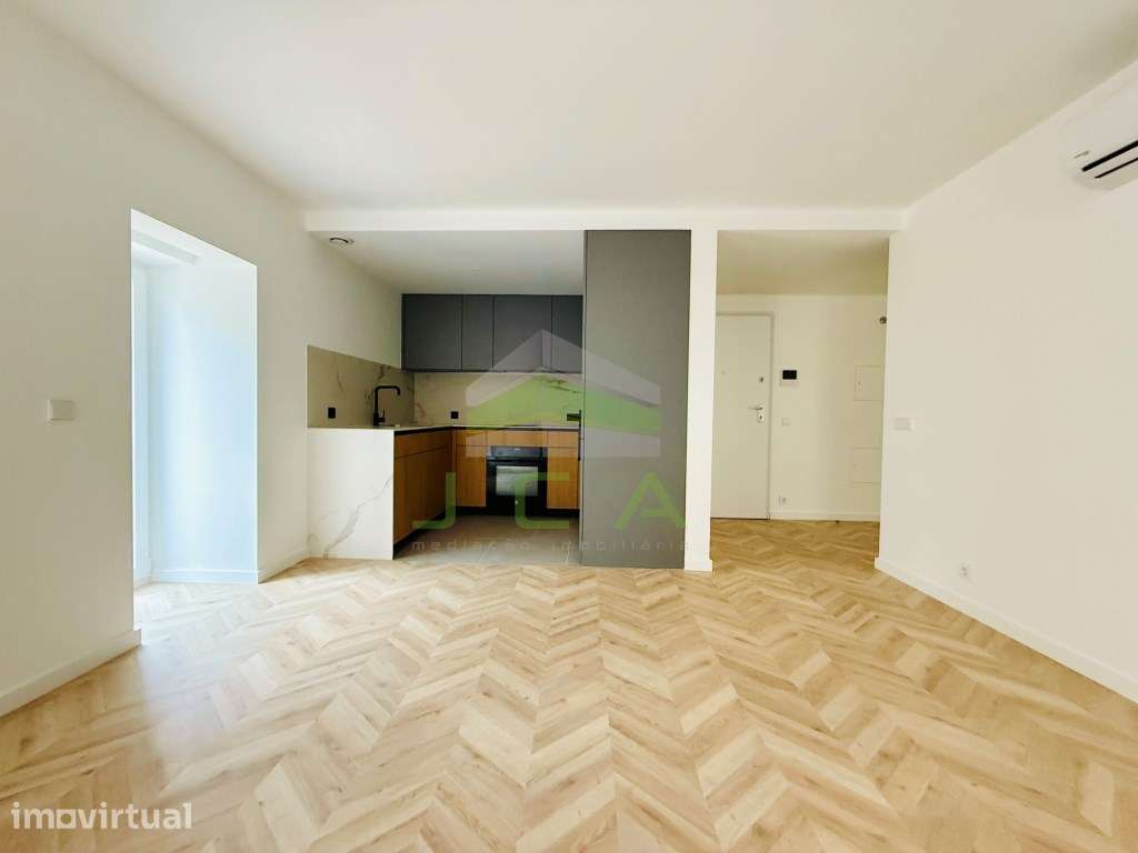 Apartamento T1 novo no centro histórico de Leiria - Grande imagem: 3/10