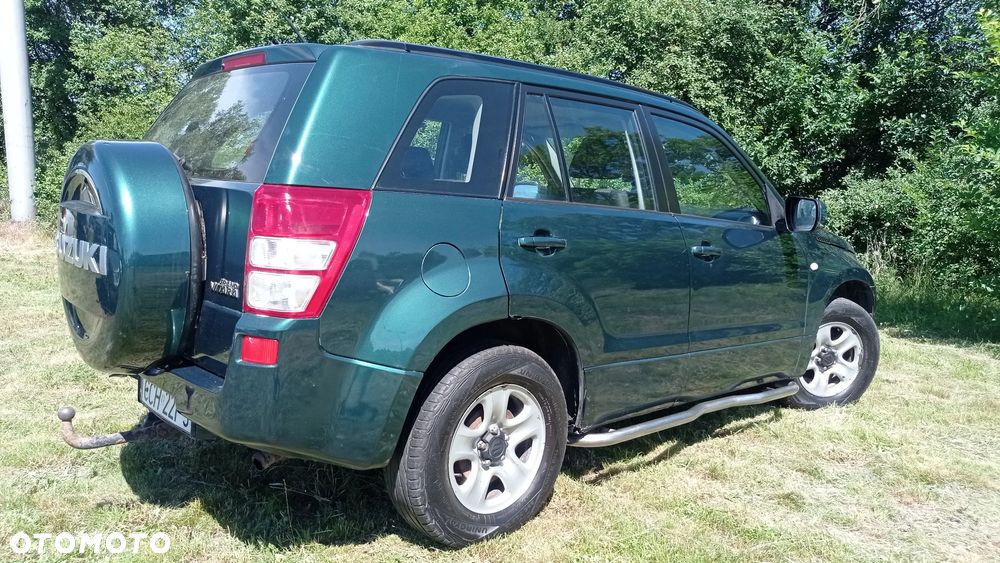 Suzuki Grand Vitara 2.0 Comfort - 12