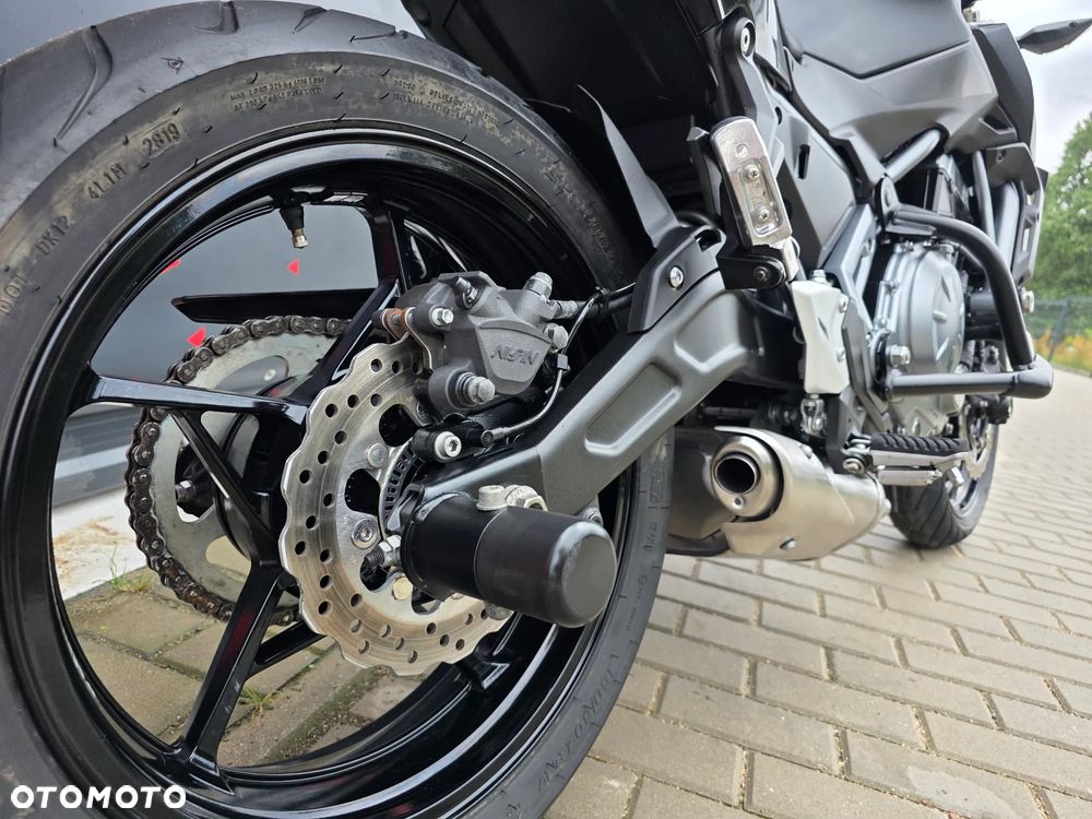 Kawasaki Z 650 - 21