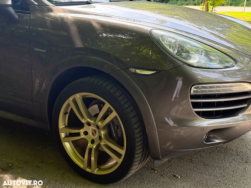 Porsche Cayenne - 10
