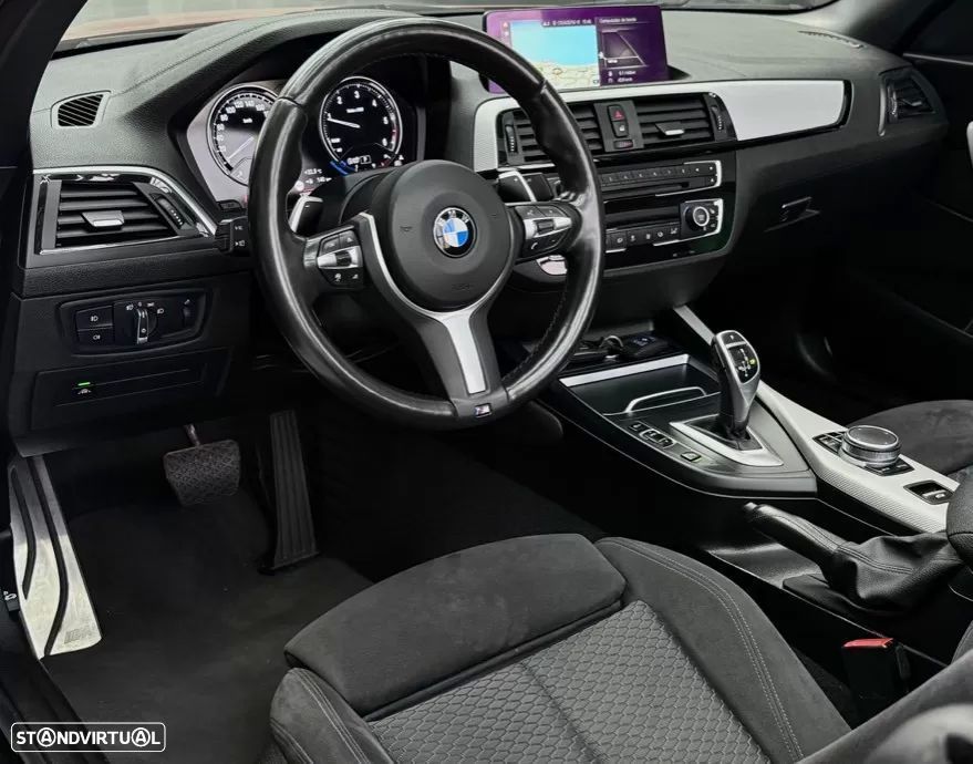 BMW 220 d Cabrio Pack M Auto - 31