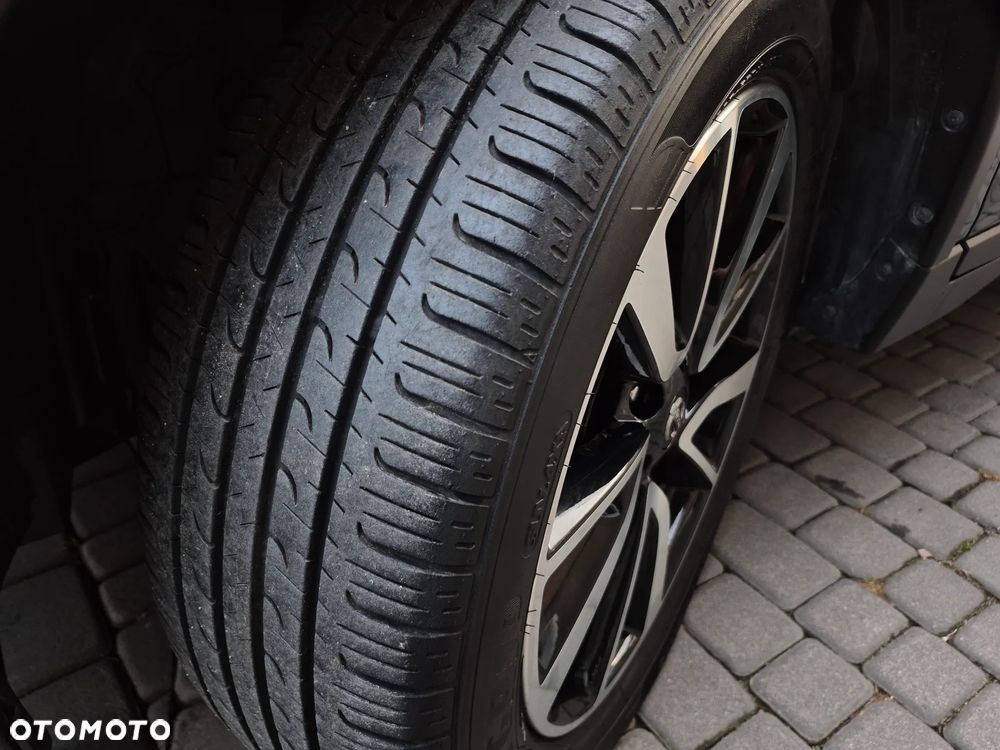 Nissan X-Trail 1.6 DIG-T N-Vision - 20