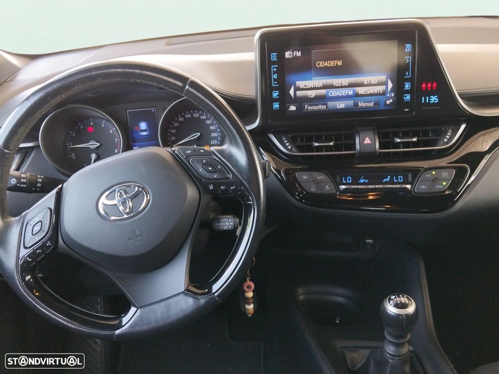 Toyota C-HR - 6