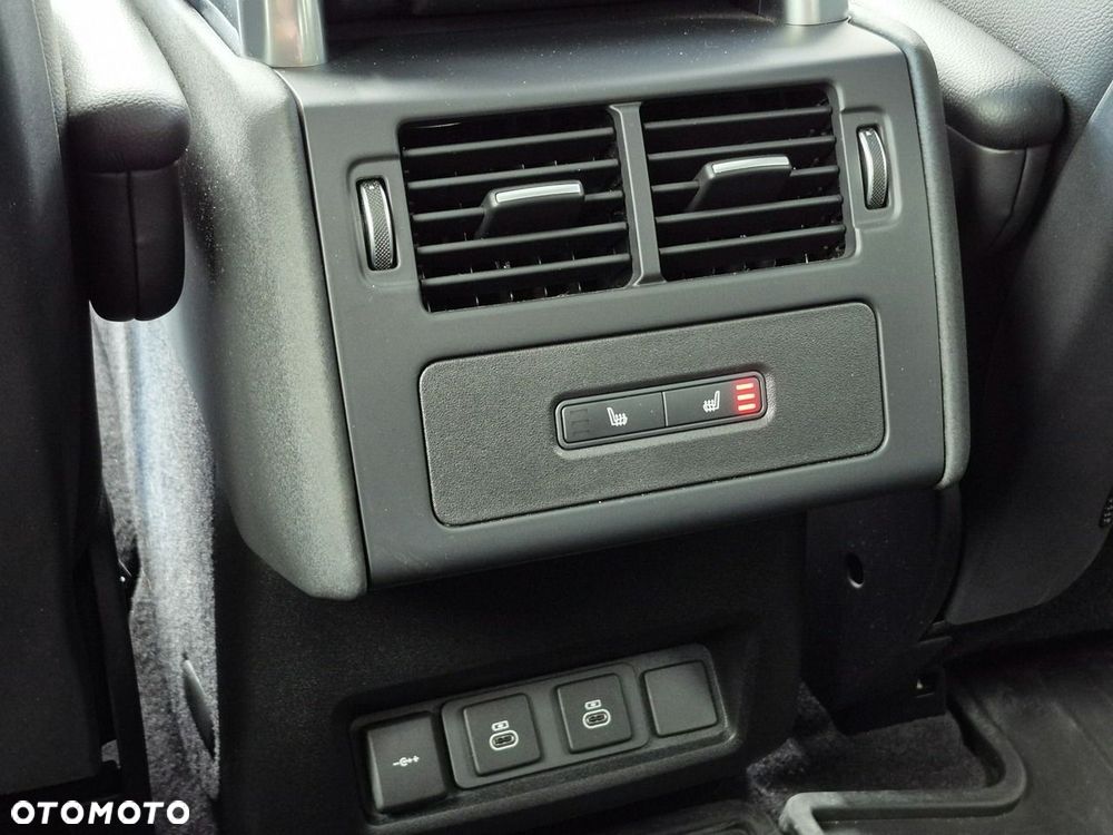 Land Rover Discovery 3.0 D250 mHEV Dynamic SE - 27