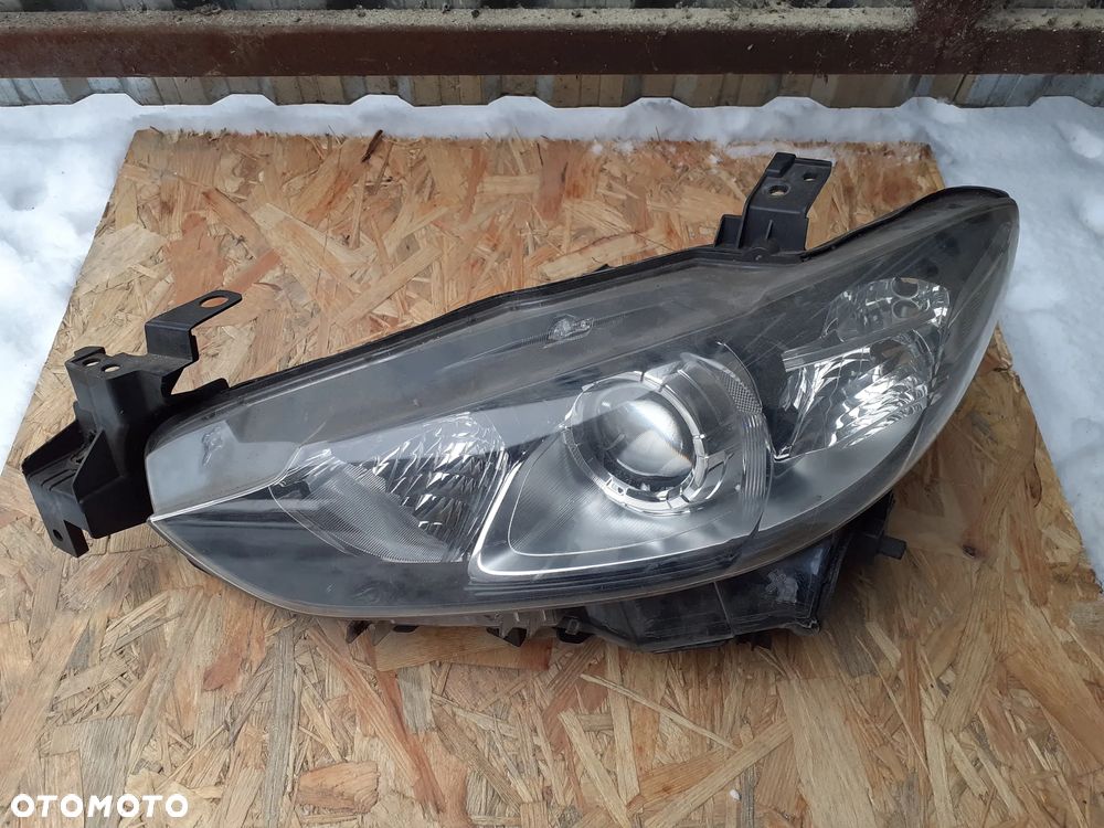 12139 Lampa lewy przód Mazda 6 12- - 1