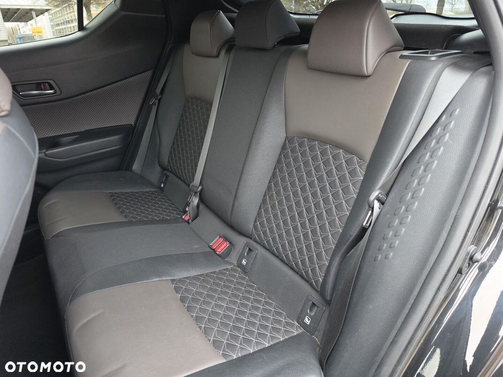 Toyota C-HR 1.8 Hybrid Executive - 30