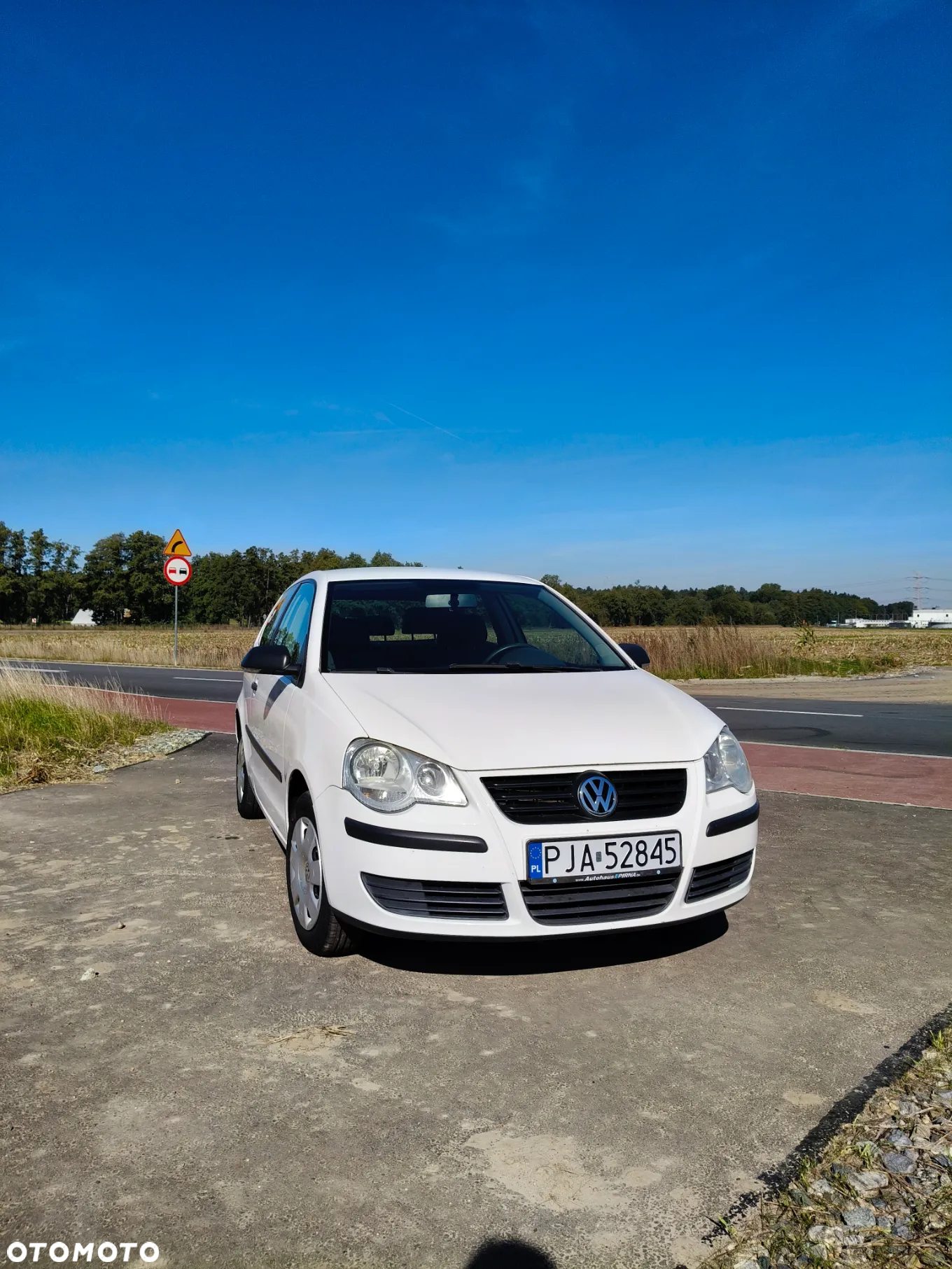 Volkswagen Polo - 2