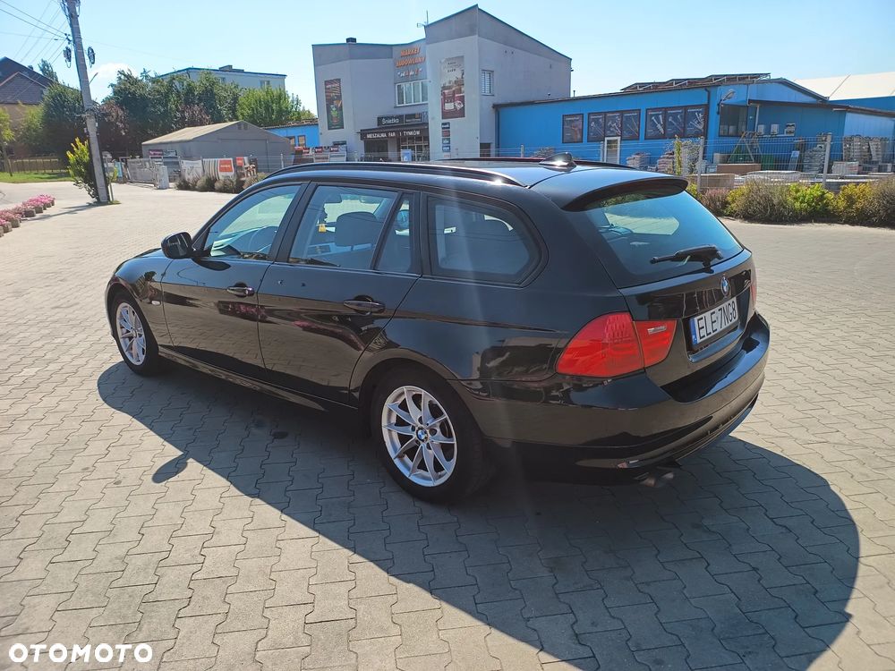 BMW Seria 3 316d - 6