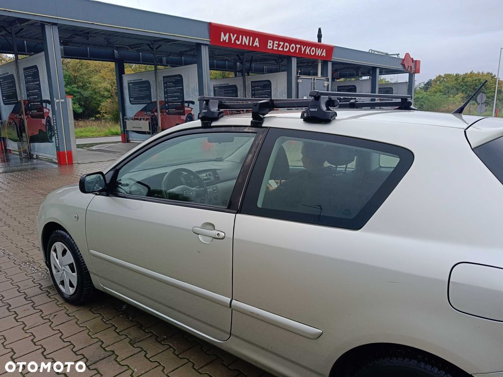 Toyota Corolla - 8