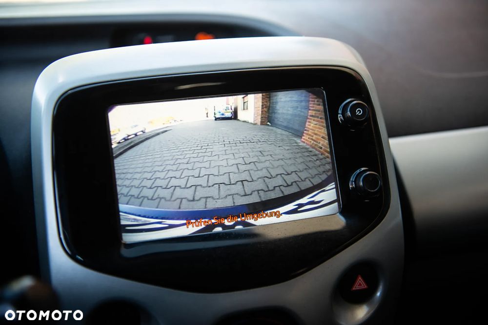 Toyota Aygo x-play Eco - 14