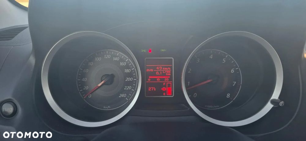 Mitsubishi Lancer 1.8 Intense - 10