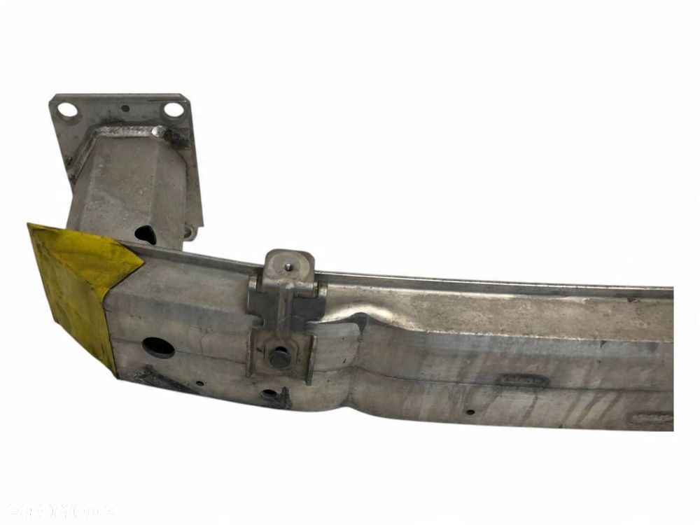 Peugeot 308 II T9 GT Lift 2018r Belka wzmocnienie zderzaka przód przedniego - 3